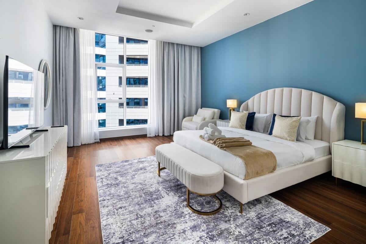 4br Oceana Residences - And Pool Access