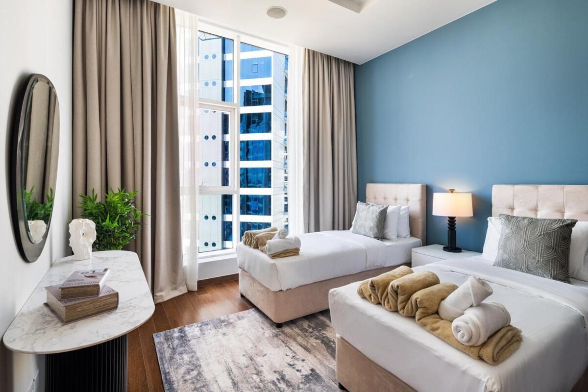 Apartment 4br Oceana Residences - And Pool Access *