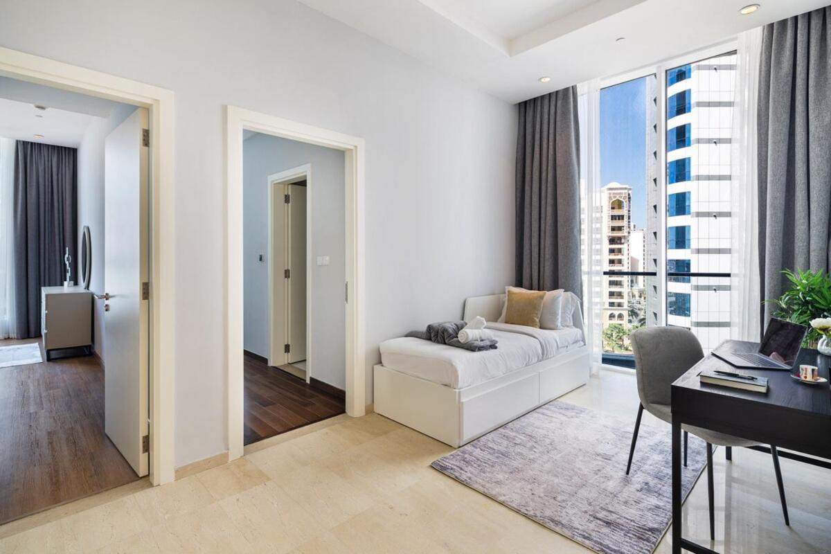 4br Oceana Residences - And Pool Access Dubai