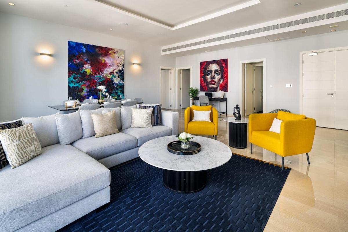 Apartment 4br Oceana Residences - And Pool Access *